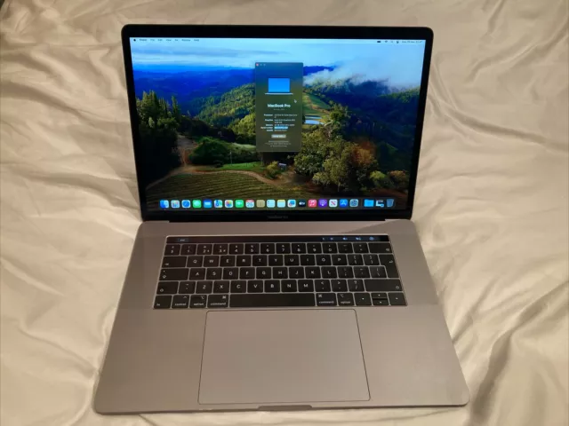 Apple MacBook Pro A1990 2019 15" Core i7 2,6 GHz 256 GB HD 16 GB RAM touch bar