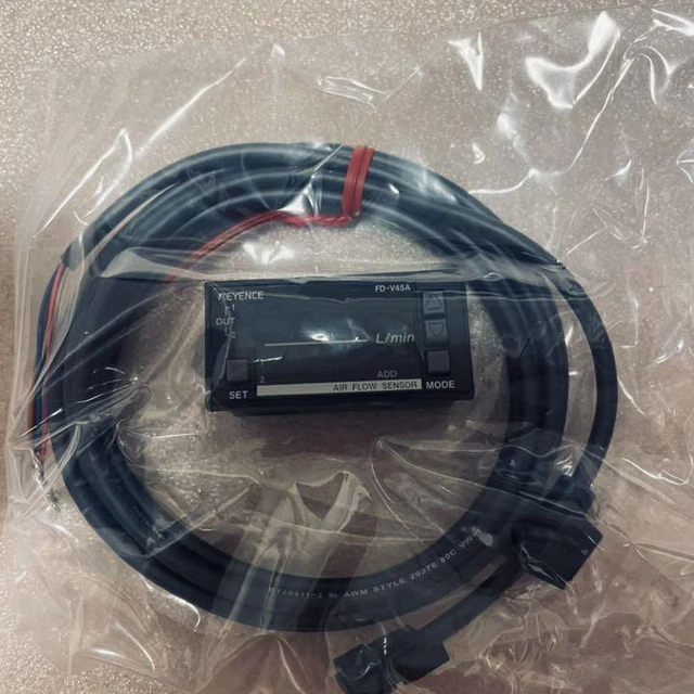 KEYENCE AMPLIFIER SEPARATION type gas flow rate sensor FDV45A New