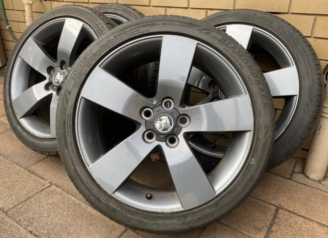 Genuine HOLDEN COMMODORE VE VF GREY SS SSV 19" WHEELS RIMS 80% TYRES