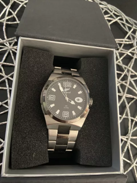 Montre online all black