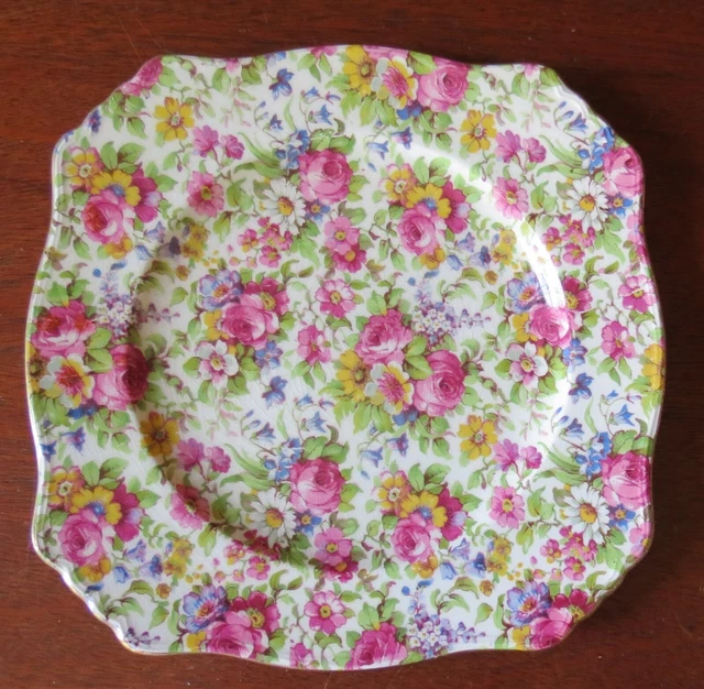 Royal Winton Grimwades Summertime Chintz Ascot-shaped Luncheon Plate(s)