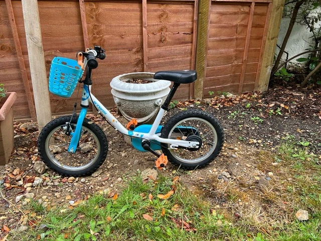 Kid Bike Bicycle BTWIN Arctic 100 14 Inch Wheels with Stabilisers Cycling