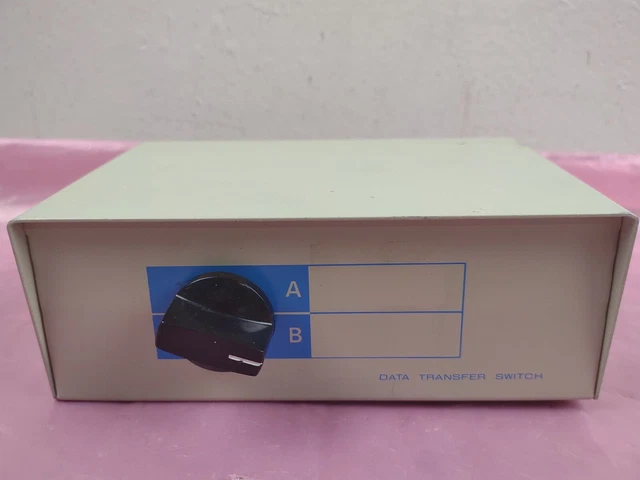 Kentek BNC 2Way Data Transfer Switch Box Female Port Coaxial BNC Display Monitor