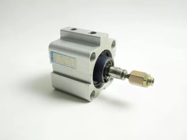 Festo ADV-40-10-A Kurzhubzylinder Kompaktzylinder pneumatisch
