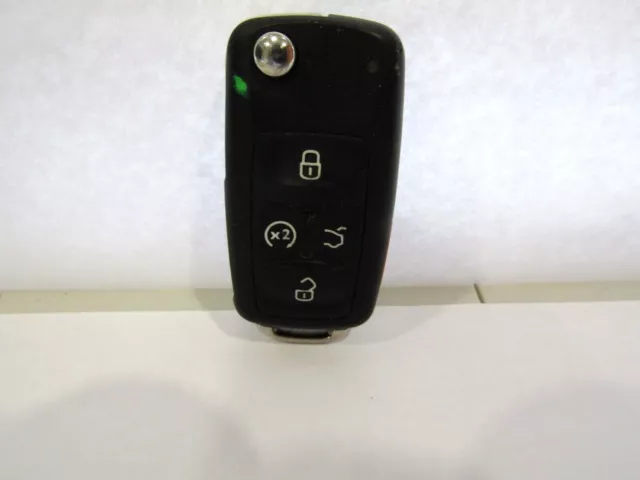 17 18 Volkswagen Vw Passt Remote Control Keyless Key Fob Oem