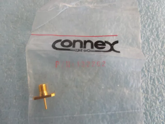 Connex/Amphenol Modello: 132262 RF Connettore. Nuovo - Fondo di Magazzino <