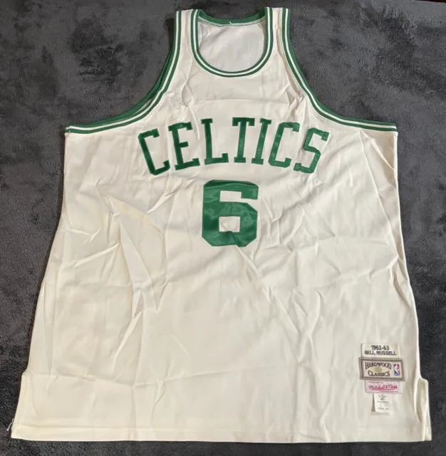 Mitchell Ness Boston Celtics 1962-63 Bill Russell Authentic Green &  White Jersey