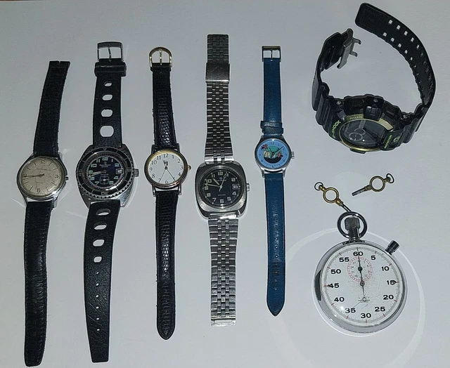 Lot De 4 Montres Vintage Années 50/60 – À Quartz – Fonctionnement à Vérifier