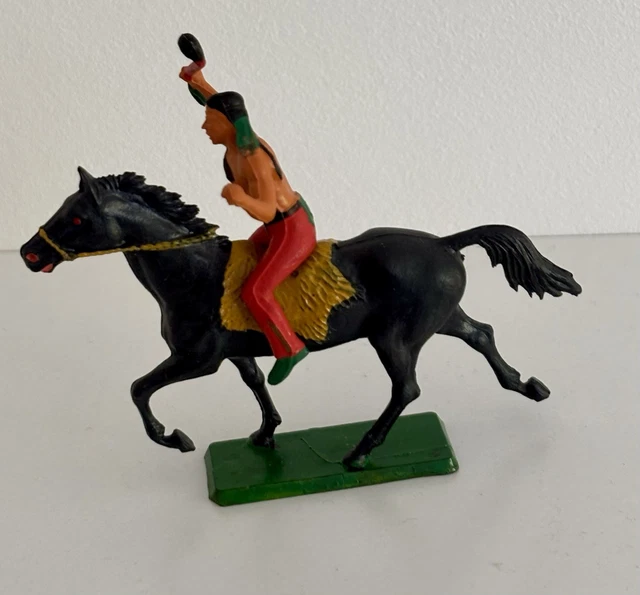 STARLUX western indien sioux série ordinaire (ref 165) fumant calumet