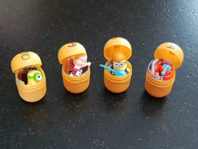 Kinder Surprise Minions   Sd699   Sd744   Sd745  Sd748 A + Bpz