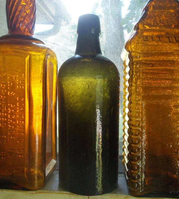 1860s BLACKGLASS OLIVE GREEN 3 PC MOLD BLOWN CYLINDER INK BOTTLE BUBBLY GLASS 1860s BLACKGLASS OLIVE GREEN 3 PC MOLD BLOWN CYLINDER INK BOTTLE BUBBLY GLASS