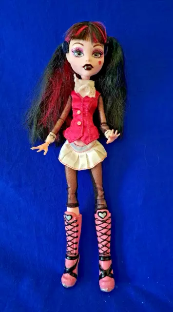 Monster High Draculaura  Doll White Plastic Hip ~ Mattel 2008  Indonesia  ~