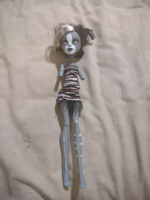 Monster High "MEOWLODY" Doll Werecat Twin Sister