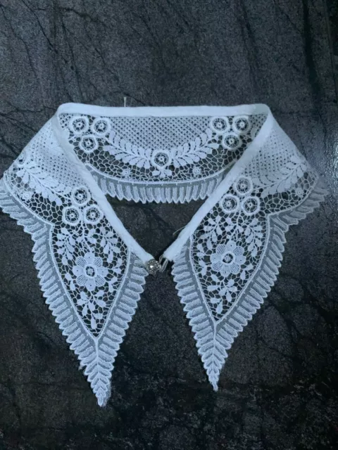 Antique Lace French Collar - found in a French Antiques Market, circa 1800s