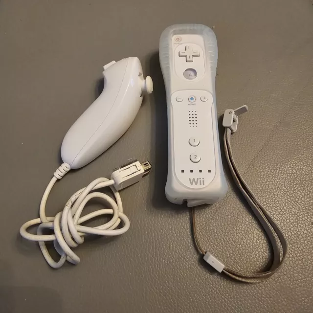 Official White Wiimote / Wii Controller & Nunchuck - Tested - Remote - GWO