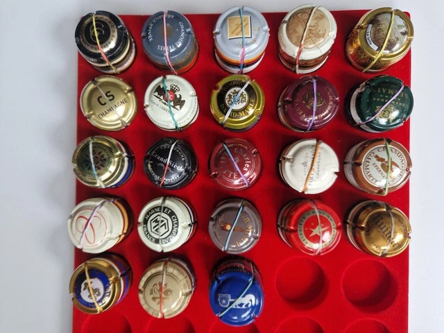 LOT DE 230 capsules de CHAMPAGNE PRODUCTEURS