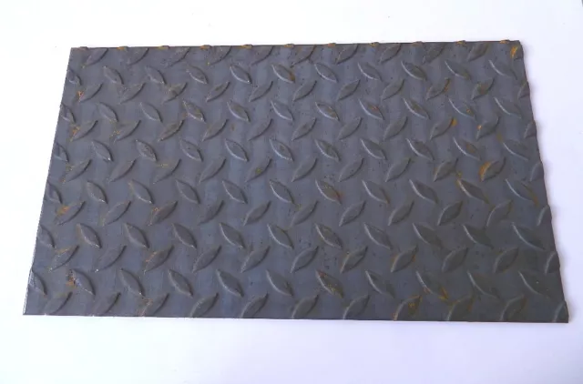 LAMIERA BUGNATA IN ferro grezzo per pavimenti antiscivolo spess.3 dim.90x90  cm EUR 92,89 - PicClick IT