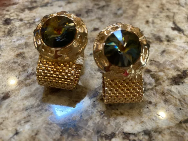 Vintage cufflinks w/mesh wrap, gold tone and multi-faceted, topaz-like stone