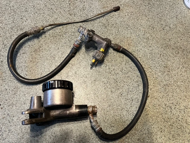 1971 - 1975 HONDA CB750 CB 750K  FRONT BRAKE MASTER CYLINDER Brake Line