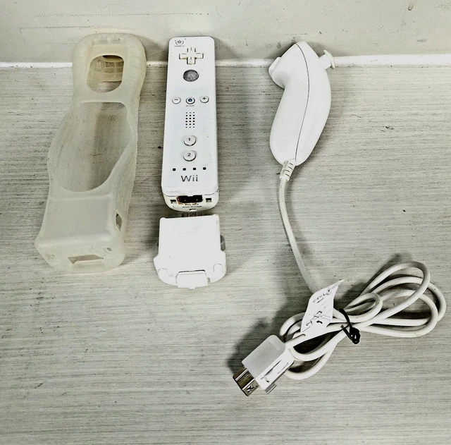 OEM White Nintendo Wii Remote w/ Motion Plus Adapter, Nunchuck & Rubber Case!