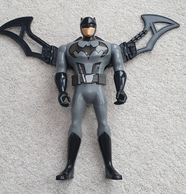 BATMAN BATTLE WING Justice league Figure Light Up Sounds & Phrases 12