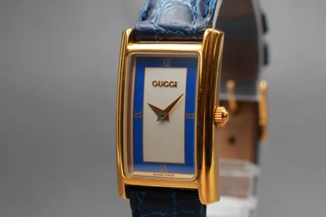 【N MINT】 Vintage GUCCI 2600L Blue Quartz Gold Plated Ladies Watch From Japan 741