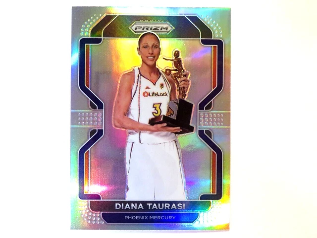 Panini Instant WNBA Card 2024 Panini Instant WNBA #104 Caitlin Clark & Diana Taurasi 'Square Off' Trading Card Square Off Card #104 - Foto 9