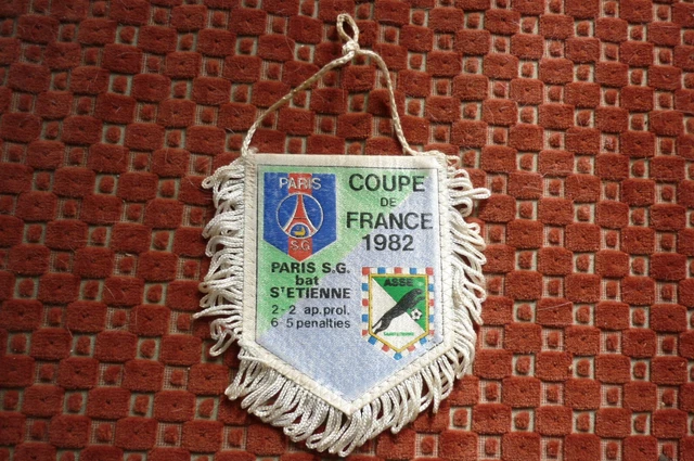 DOMINIQUE ROCHETEAU *** Carte Postale *** Equipe de France / Espana 1982 EUR 4,99 - FR