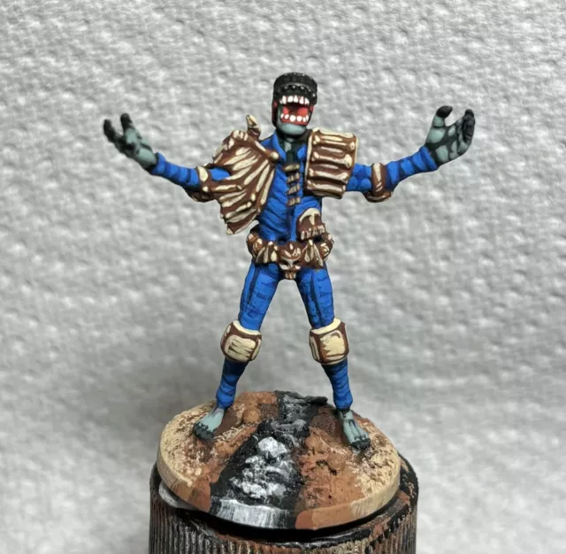 25mm 28mm well painted 2000ad Judge Dredd Judge Death Super Hero Warlord Games