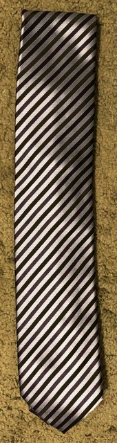 Creazioni Tucci Firenze Necktie/New W-Plastic Tag Holder-100% Silk/3 1/4" by 56"