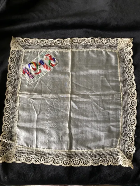 WW1 Embroidered Silk Handkerchief-1918-Souvenir From France-Lace Edged