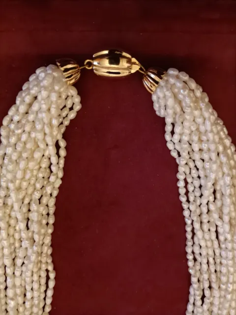 Collana perle di fiume 18 Fili con bellissima chiusura dorata