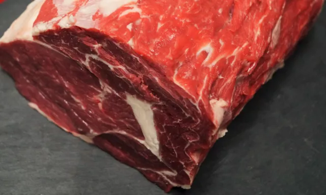 Entrecote, Hohe-Rippe 1 kg, ohne Knochen vom Jungbullen