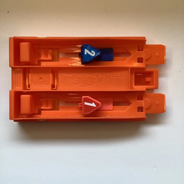 EUC MATTEL HOT WHEELS Dual Car Launcher Rubber Band Powered BANDS