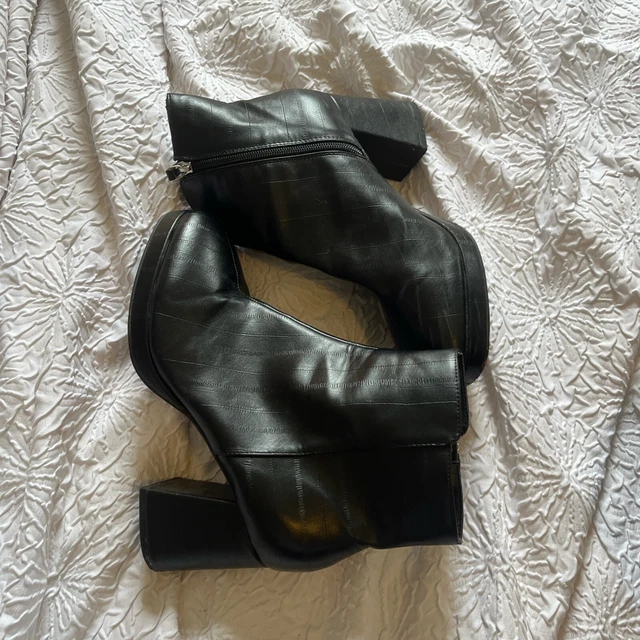 BOOTS SIZE 8 £28.00 PicClick UK