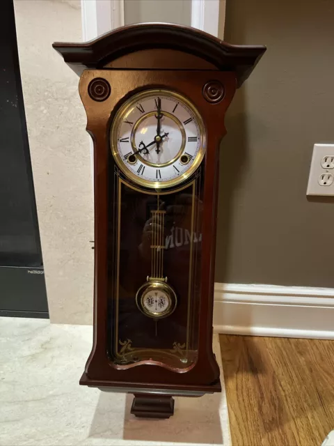 Clock made in Korea with key and chimes