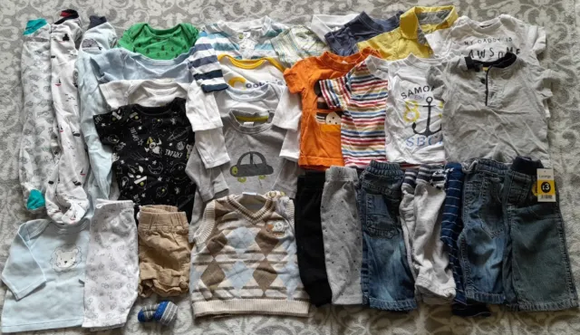 Grande pacchetto di vestiti per bambini 0-3 mesi +1 nuovi con etichette
