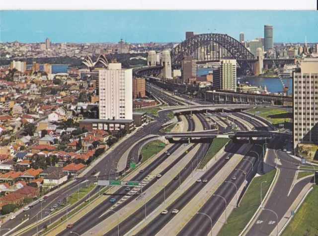 APC2585) PC Australia Warringah Expressway - Sydney New South Wales, unused
