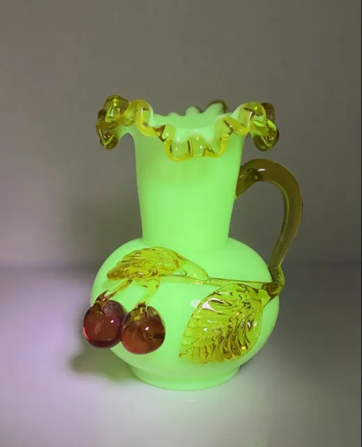 Antique Stourbridge Stevens and Williams Victorian Uranium Cherry Glass Vase