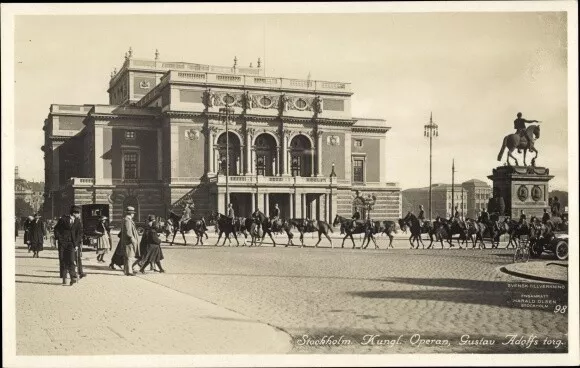 Ak Stockholm Schweden, Kungl. Operan, Gustav Adolfs torg - 3843422