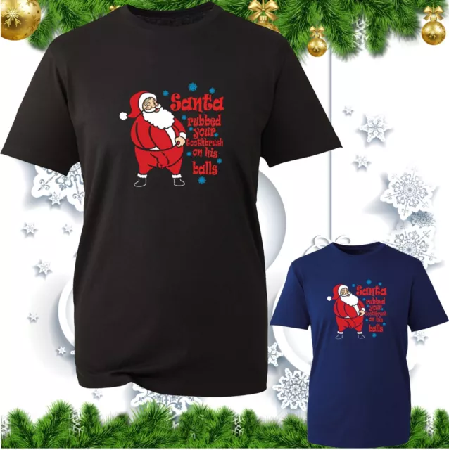 T-shirt natalizia Babbo Natale strofinato con lo spazzolino da denti sulle sue palline offensive rode