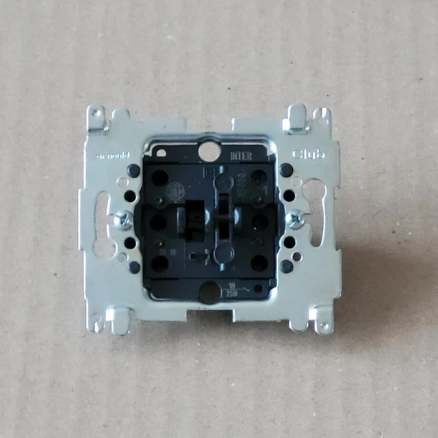 Interrupteur Va-et-vient ARNOULD INITIA 69001 - 10A, Fixation à Vis - Neuf Ancien Stock (quelques Marques)