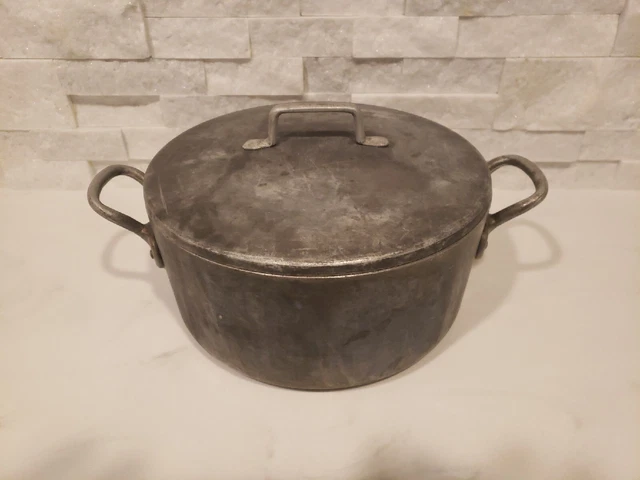 Vintage MAGNALITE GHC PROFESSIONAL 5 Qt 4.5 L Stock Pot Dutch Oven Pan Lid