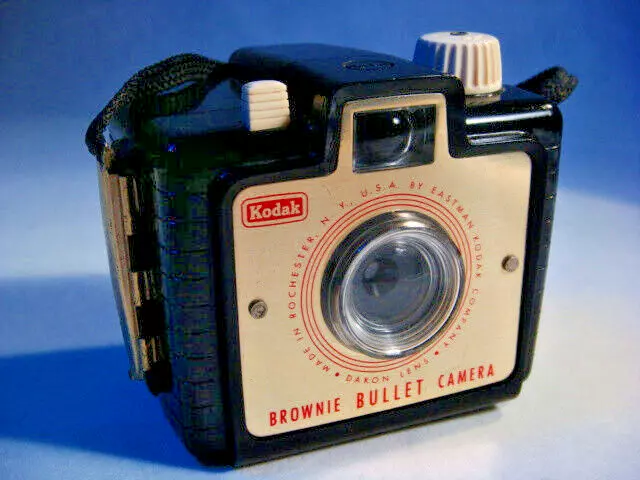 Vintage Mid Century Kodak Brownie Bullet Film Camera 1957-1964