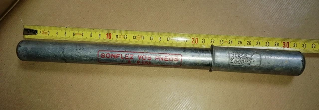 ANCIENNE POMPE A VÉLO TORNADE 47CM VINTAGE MOBYLETTE ,solex ,no copie