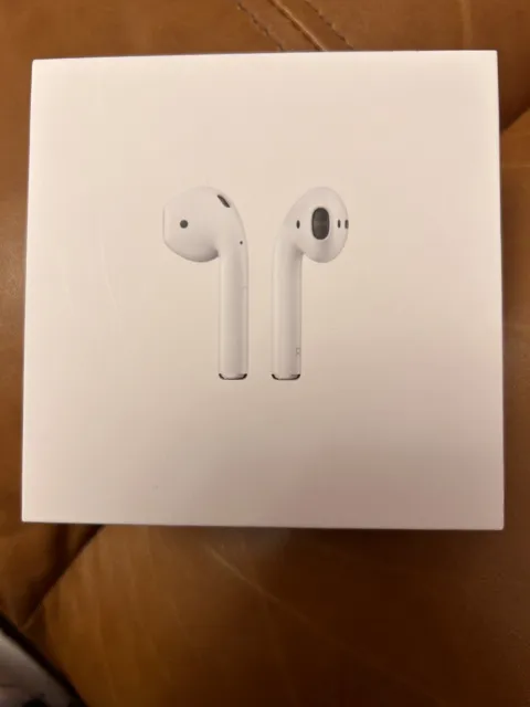 Apple AirPods 1st Generation with Charging Case - White