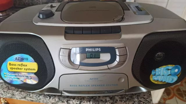 STEREO PORTATILE PHILIPS  RADIO - CD  BASS BOST occasionissima