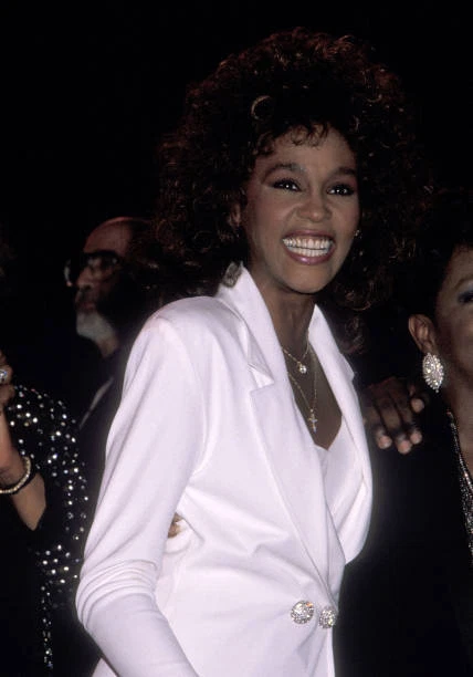 SINGER WHITNEY HOUSTON Attends Dionne Warwick And The Warwic - 1989 Old