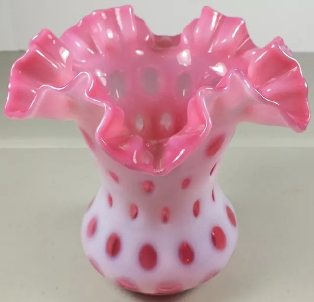 Vintage Fenton Cranberry Coin Spot Opalescent Art Glass Vase W/ Ruffled Top Edge