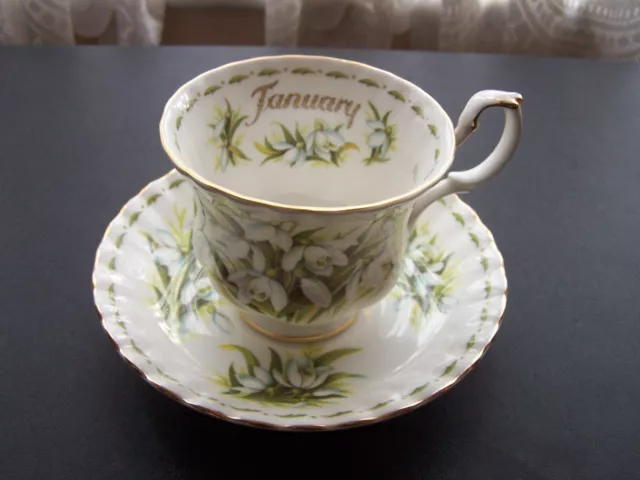 Royal Albert January Flowers of the Month Snowdrops Cup & Saucer